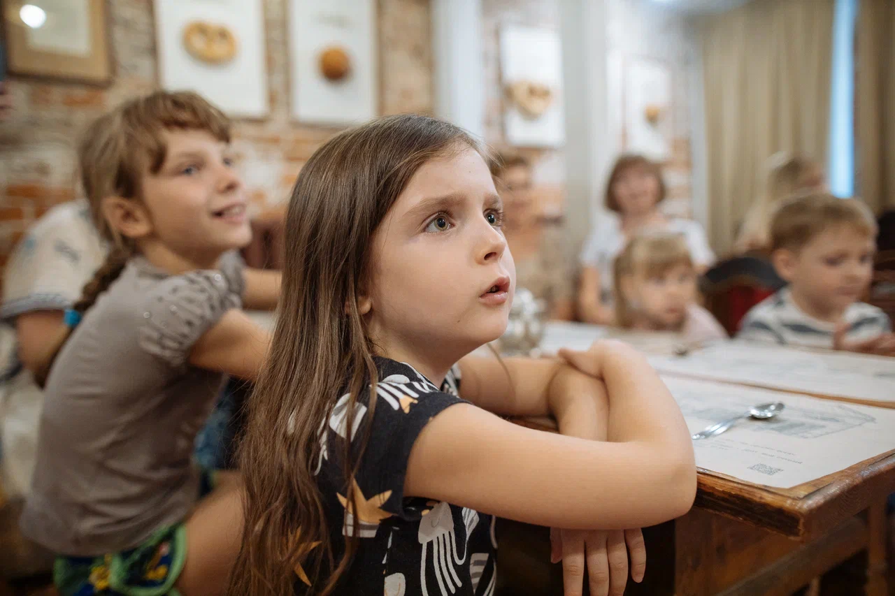 ОКОЛОКАЛАЧНЫЕ СКАЗКИ